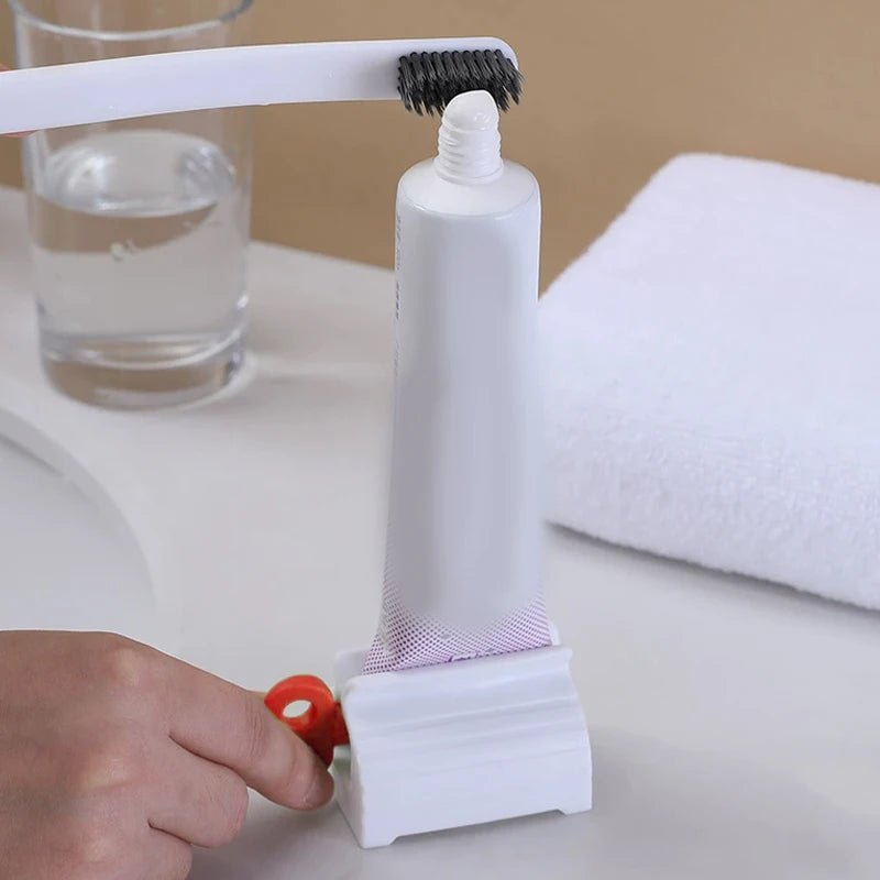 Toothpaste Squeezer Device Multifunctional Dispenser Facial Cleanser Clips Manual Lazy Tube Tools Press Bathroom Accessories